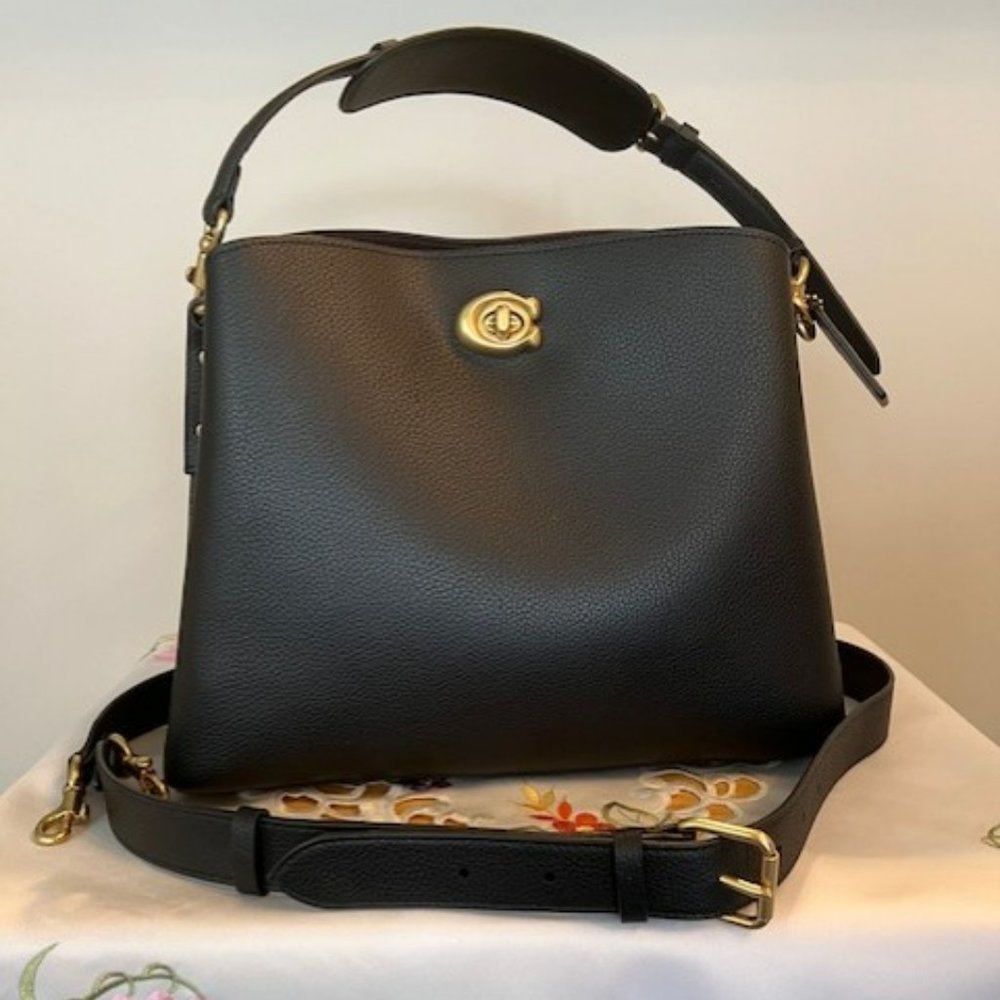 COACH Willow Shoulder Bag